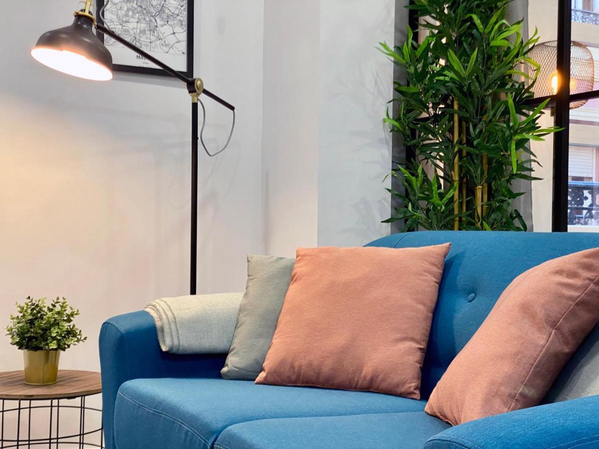 Charming Madrid Styles Apartment Ngoại thất bức ảnh