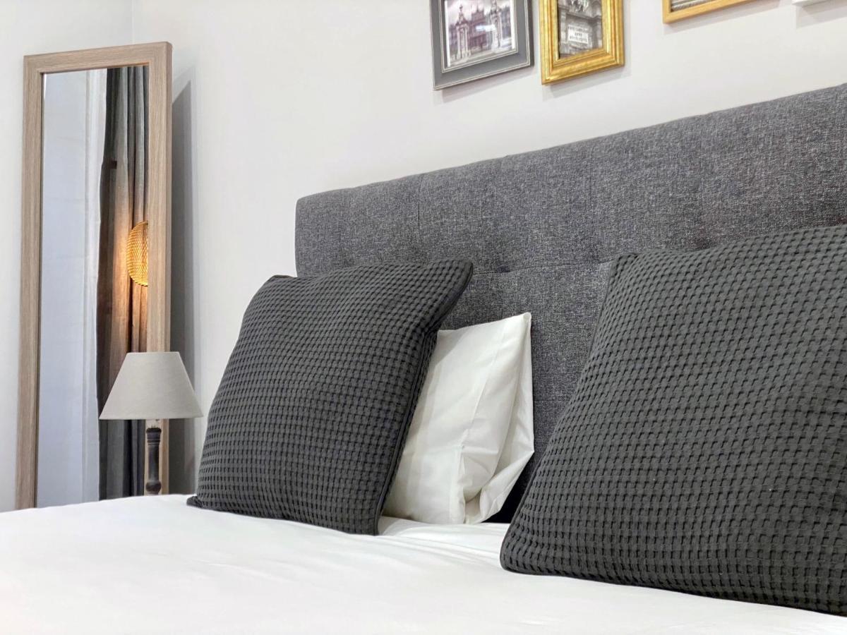 Charming Madrid Styles Apartment Ngoại thất bức ảnh